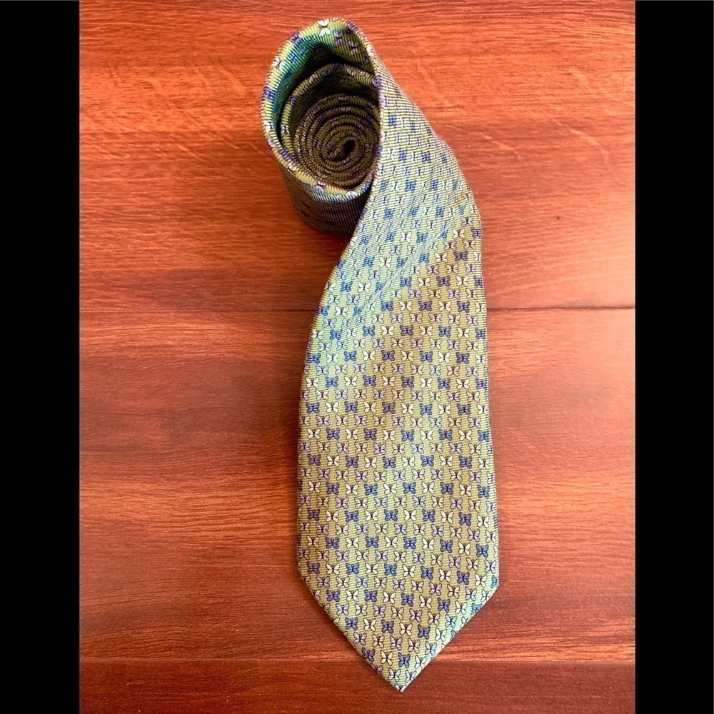 🌿SALE🌿BROOKS BROTHERS "346" Green Pure Silk Butterfly Print Foulard Necktie